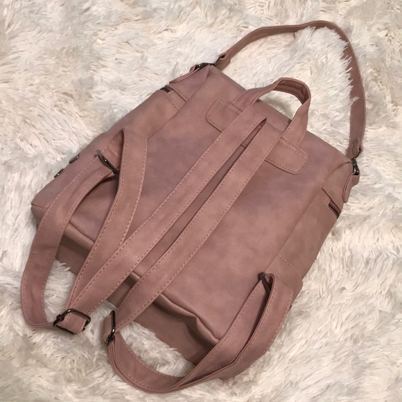 🌸Blush Mini Backpack! 🌸 - Picture 6 of 8